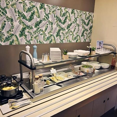 Ibis Clermont Ferrand Sud Herbet Bagian luar foto