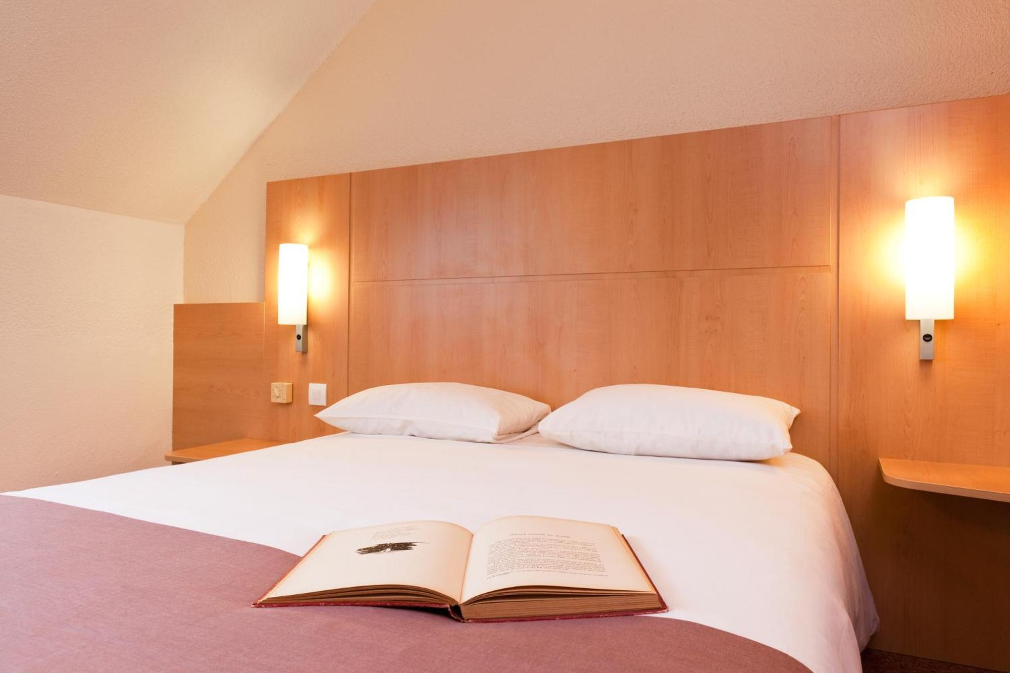 Ibis Clermont Ferrand Sud Herbet Bagian luar foto
